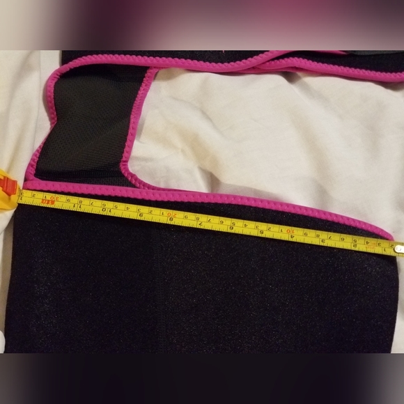 Bodied by snow body slimming sized xl - Picture 4 of 7